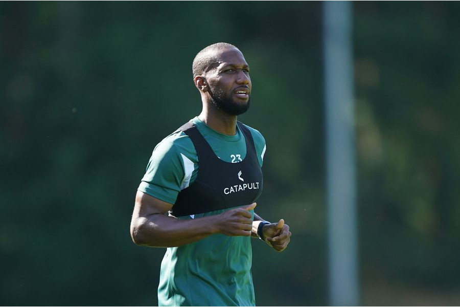 Hibernian FC's Latest Buzz: Matches, Tickets, and Team Vibes!